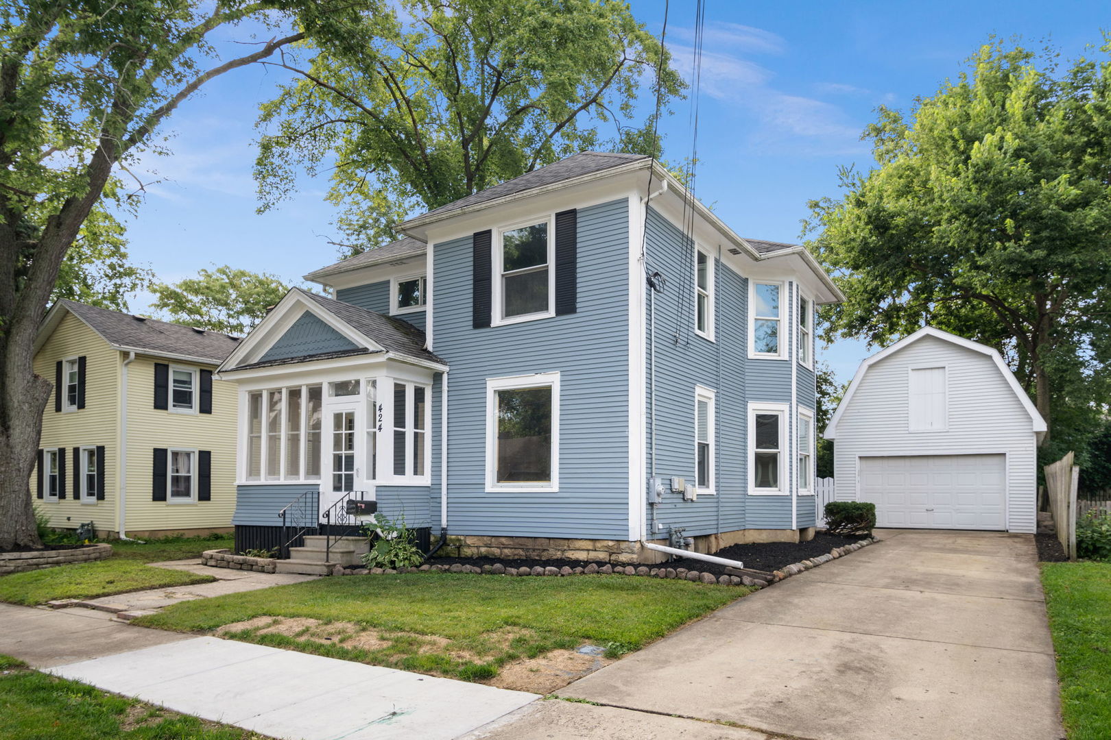 424 State Street Batavia, IL 60510 - Photo 1 of 29 Gallery Image 1
