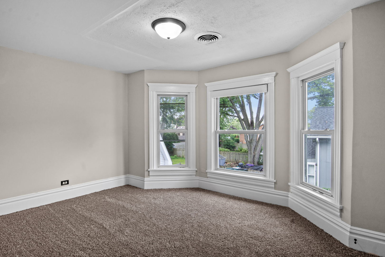424 State Street Batavia, IL 60510 - Photo 13 of 29 Gallery Image 13