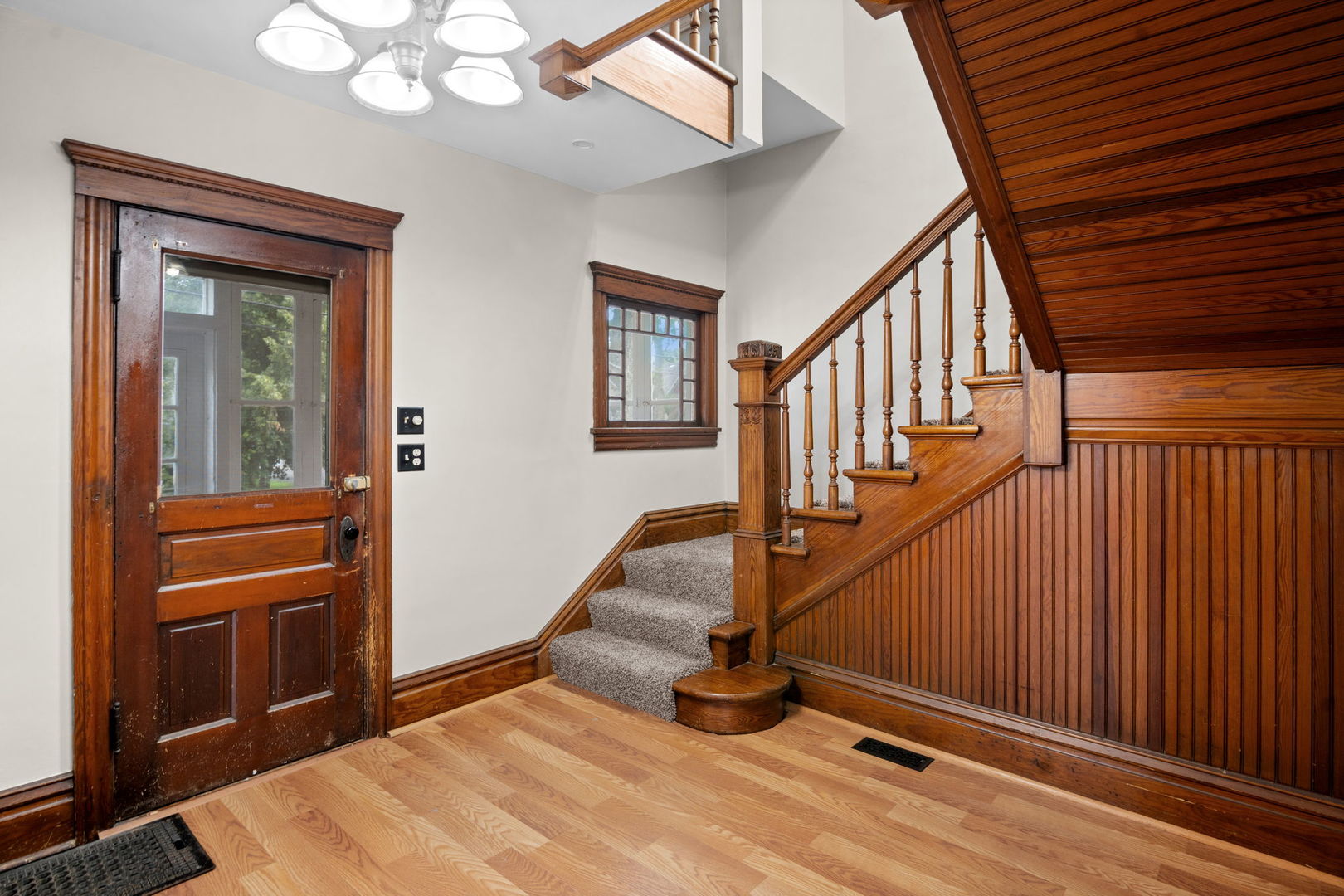 424 State Street Batavia, IL 60510 - Photo 5 of 29 Gallery Image 5
