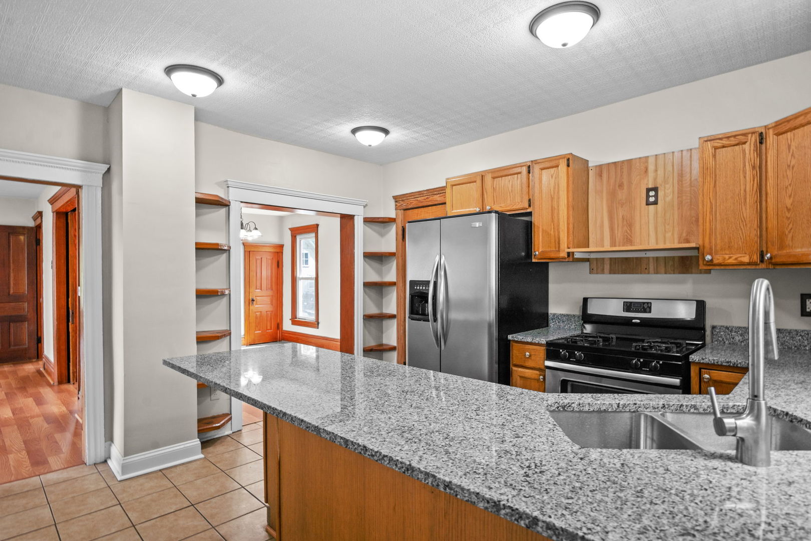 424 State Street Batavia, IL 60510 - Photo 9 of 29 Gallery Image 9
