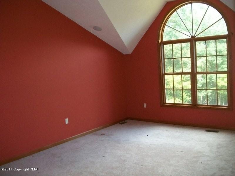 180 Eagle Path Bushkill, PA 18324 - Photo 5 of 11 Master Bedroom