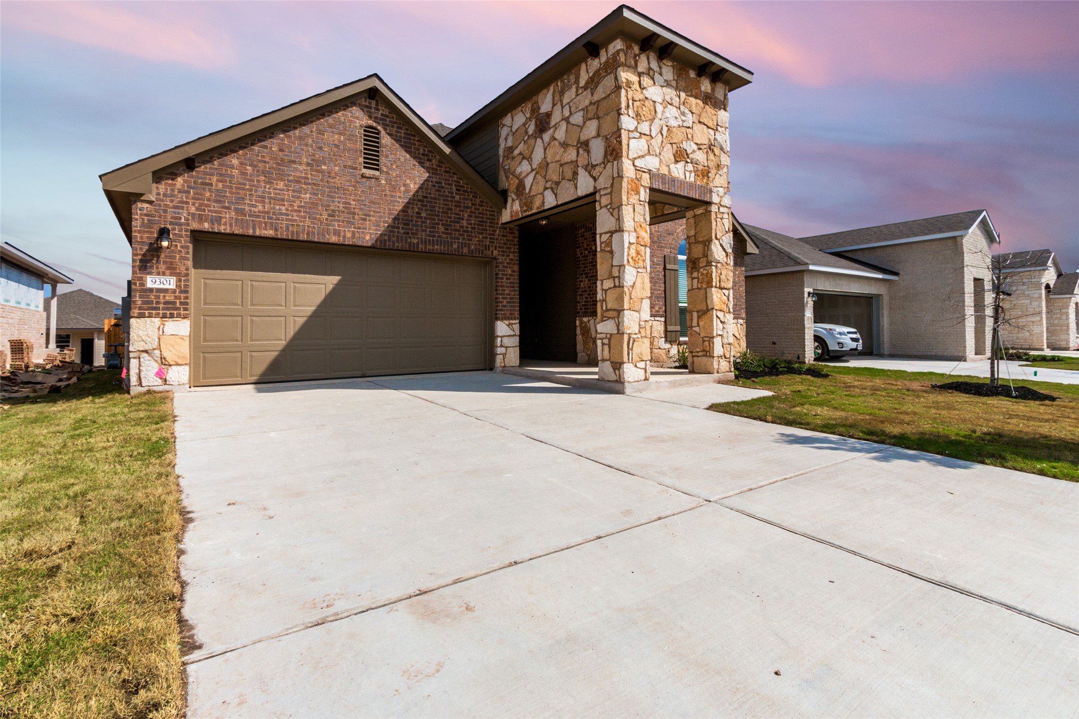 9301 Alex Lane Austin, TX 78748 - Photo 36 of 40 a front view of a house with a yard