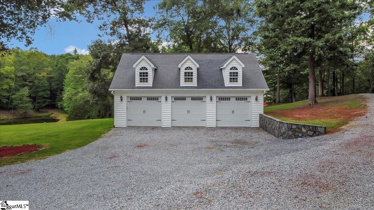 543 McKittrick Bridge Road Fountain Inn, SC 29644 - Photo 23 of 36