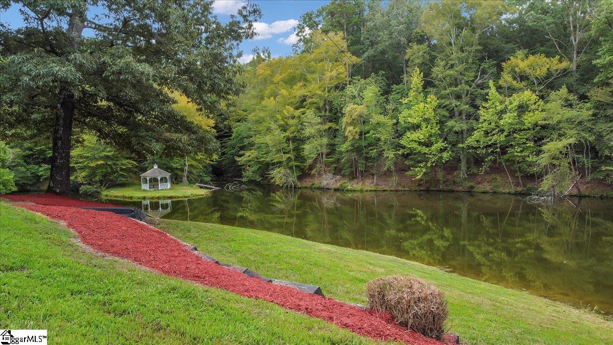 543 McKittrick Bridge Road Fountain Inn, SC 29644 - Photo 25 of 36