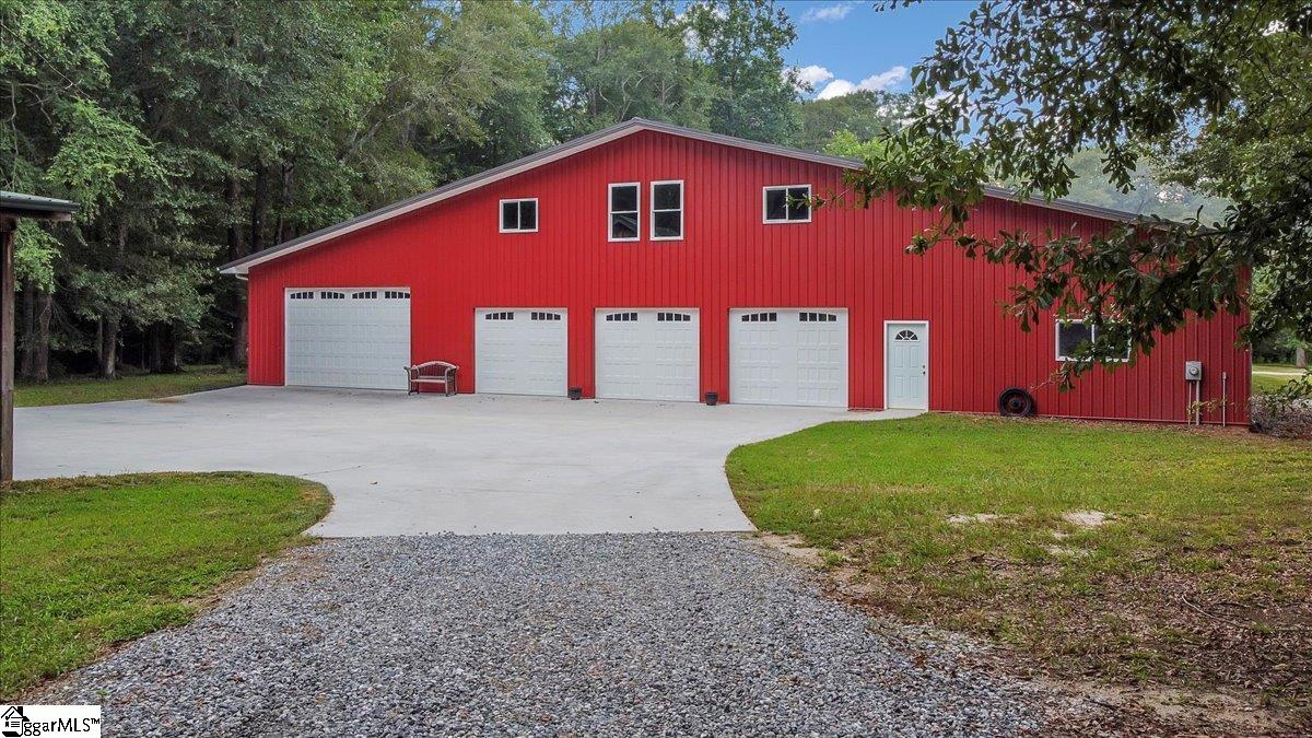 543 McKittrick Bridge Road Fountain Inn, SC 29644 - Photo 32 of 36