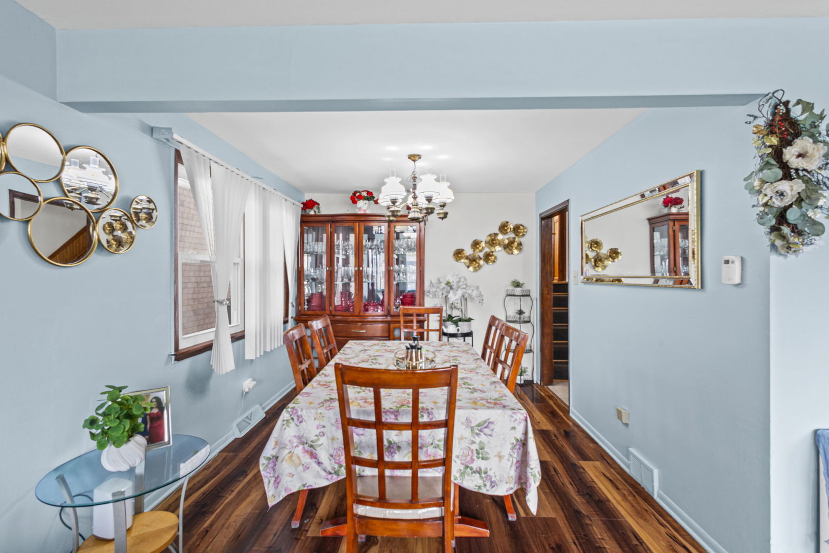 7341 55th Place Summit, IL 60501 - Photo 4 of 23