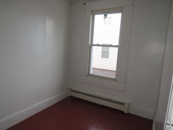 169 Lebanon Street Springfield, MA 01109 - Photo 9 of 30 Gallery Image 9