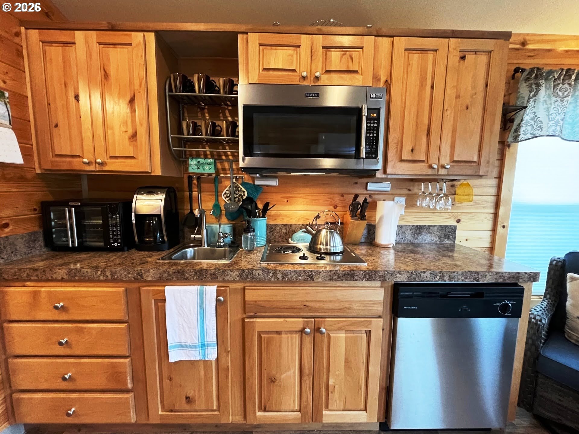16 Pine Lane Lakeside, OR 97449 - Photo 7 of 23
