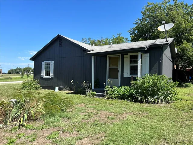 $340,000 | 241 Aurora Street, Rhome, TX 76078