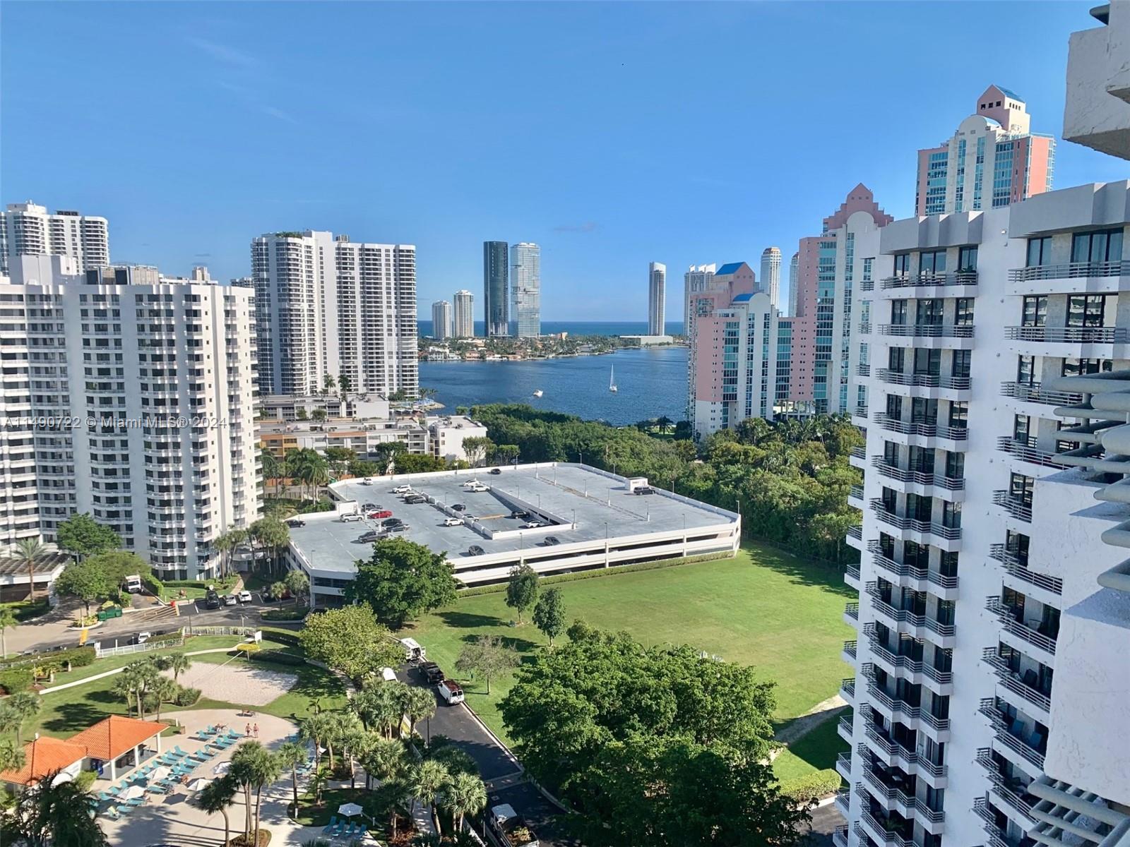 3300 Northeast 191st St Unit LP07