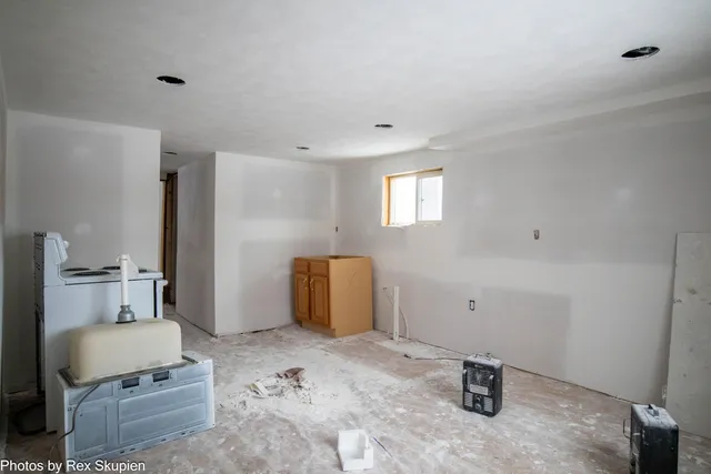 $87,500 | 10021 Mason Drive, Grant, MI 49327