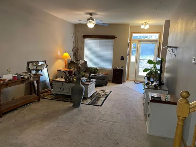 $2,100 | 724 County Line Road, Unit 724, Aurora, IL 60502