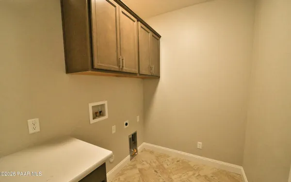 $2,800 | 7037 Robin Nest Court, Prescott Valley, AZ 86315