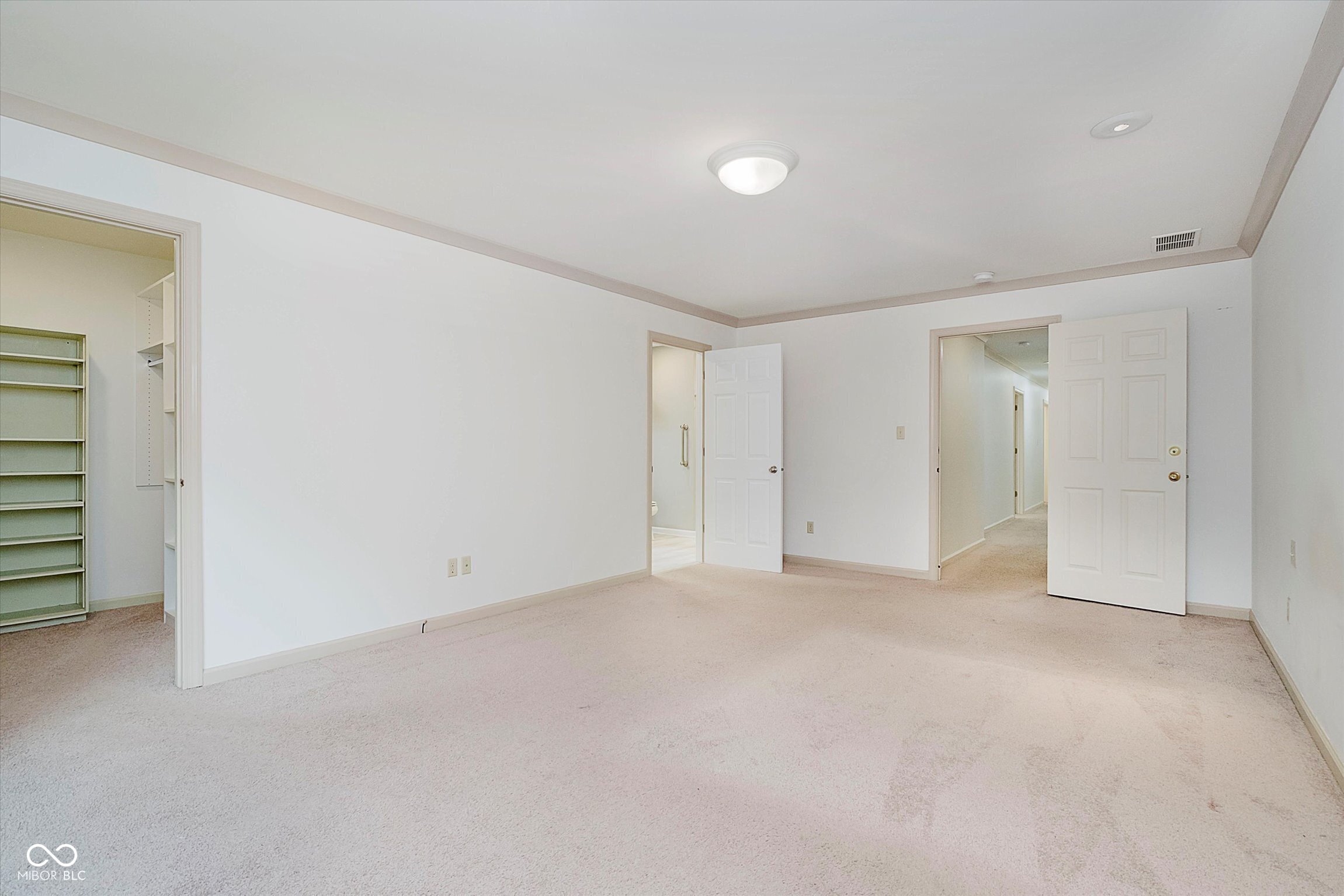 8649 Cricket Tree Lane Indianapolis, IN 46260 - Photo 27 of 58
