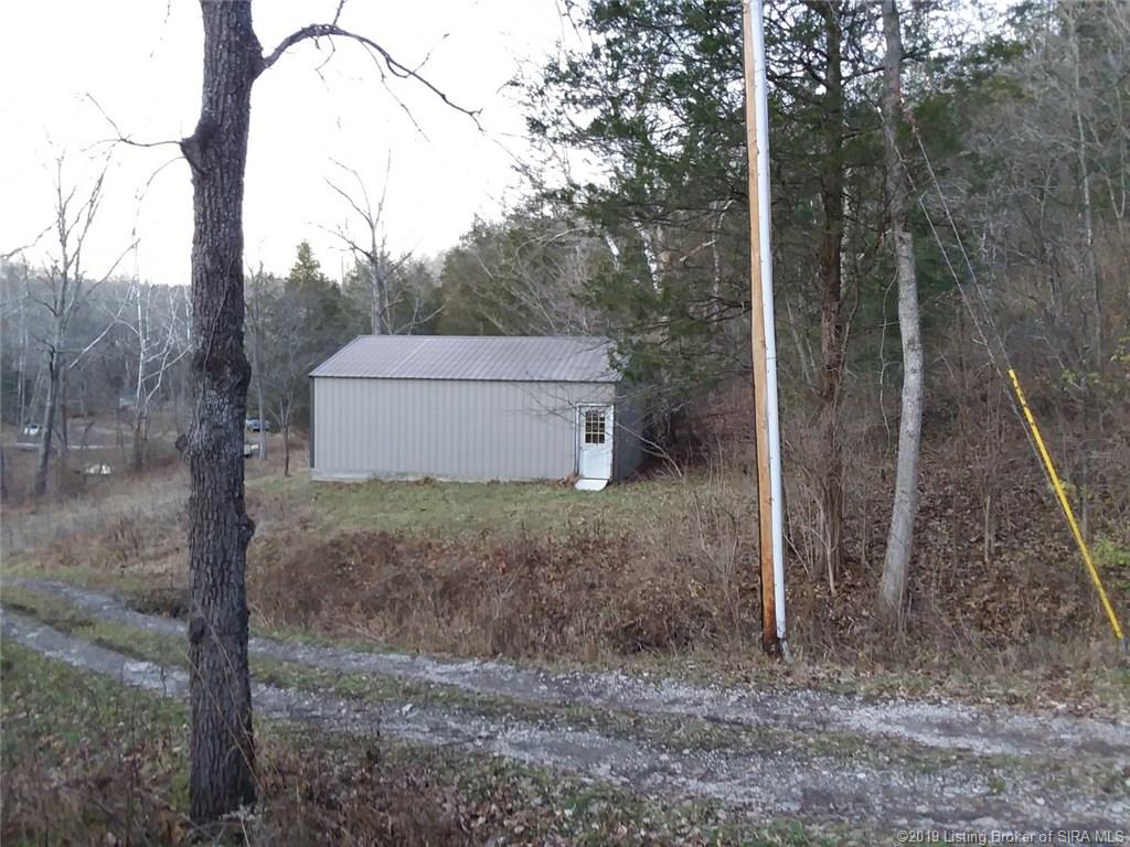 4526 East Wolf Run Road Madison, IN 47250 - Photo 13 of 16