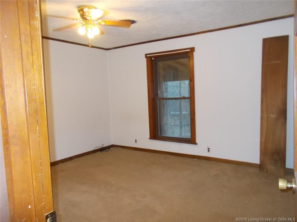 4526 East Wolf Run Road Madison, IN 47250 - Photo 7 of 16