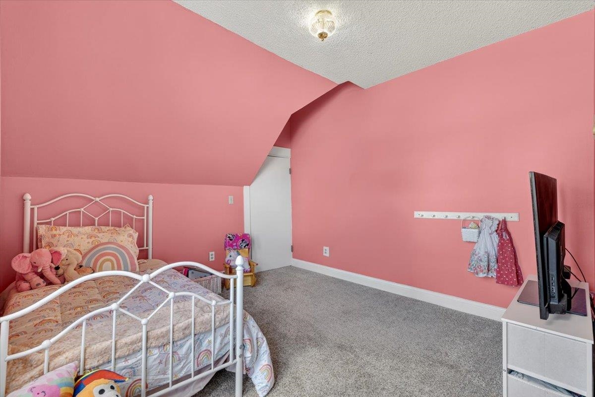 7009 North Orchard Prairie Road Spokane, WA 99217 - Photo 22 of 50