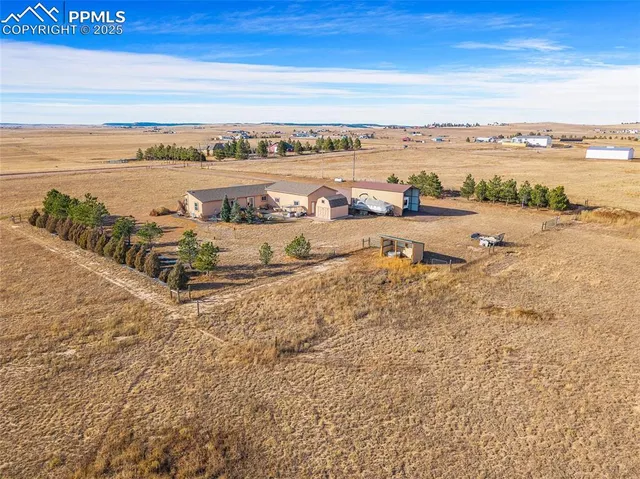 a picture of floor plan