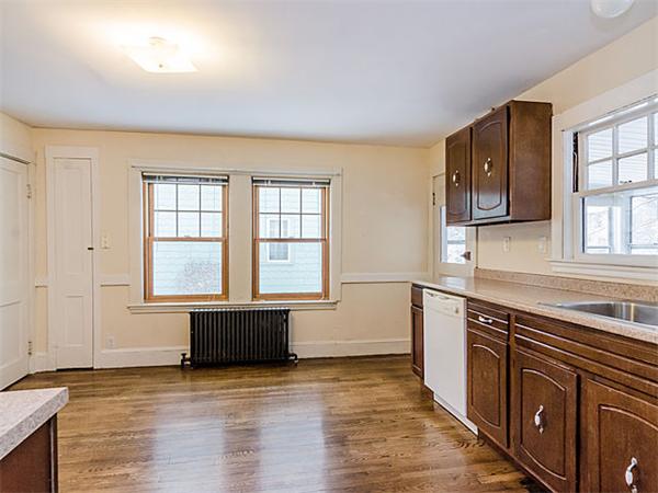 15 Clearwater Road Brookline, MA 02467 - Photo 7 of 10 Gallery Image 7