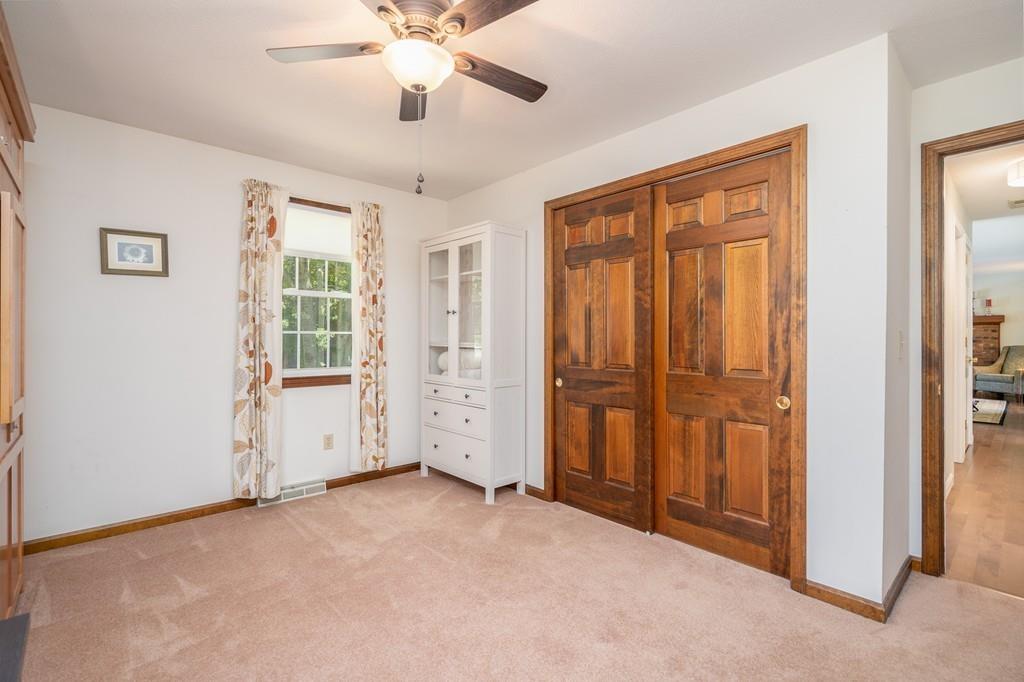 12 Robin Road Easthampton, MA 01027 - Photo 17 of 37 Gallery Image 17