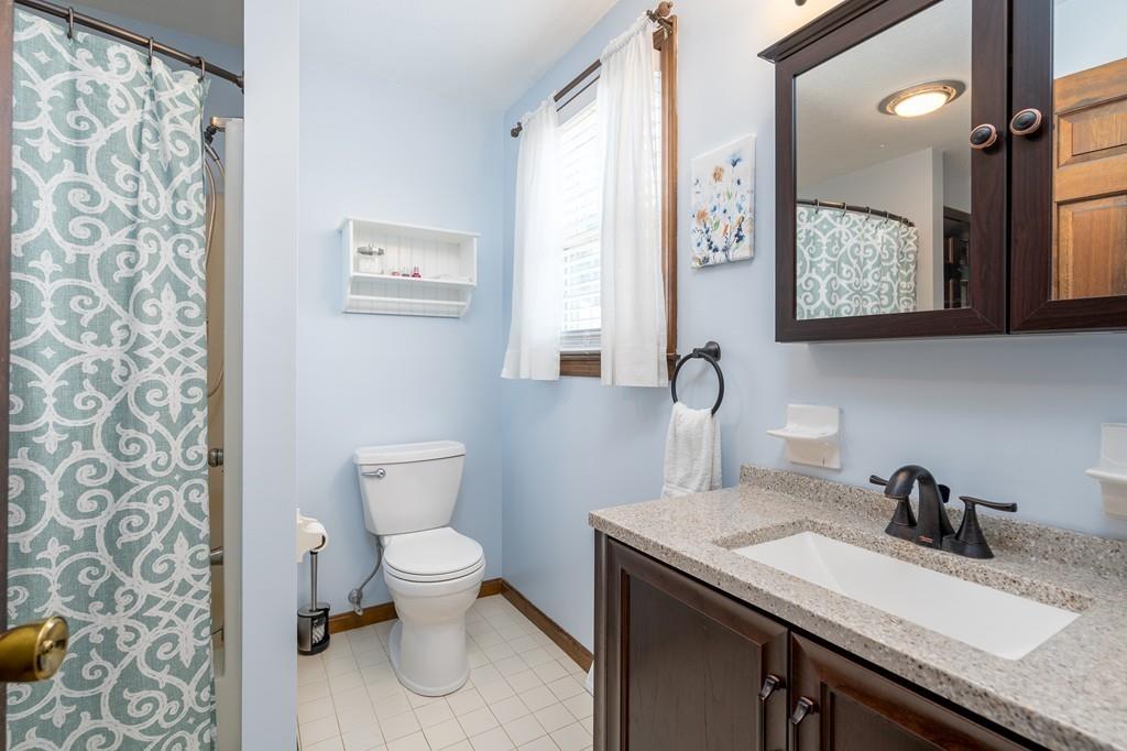 12 Robin Road Easthampton, MA 01027 - Photo 19 of 37 Gallery Image 19