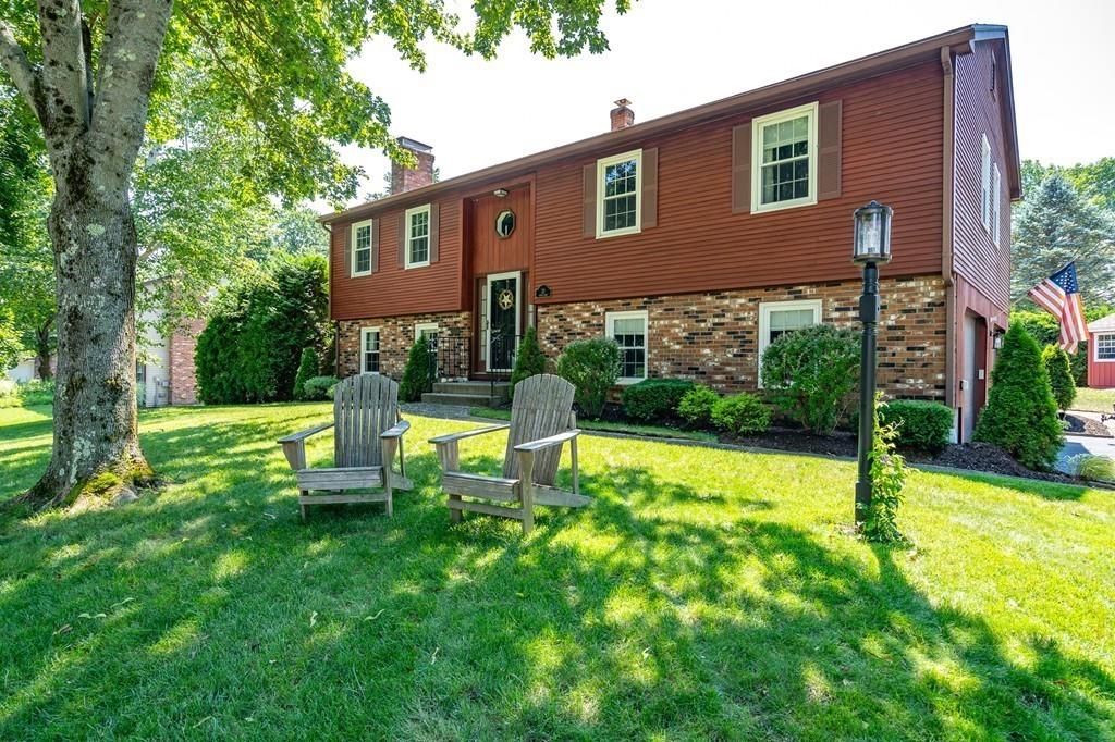 12 Robin Road Easthampton, MA 01027 - Photo 2 of 37 Gallery Image 2