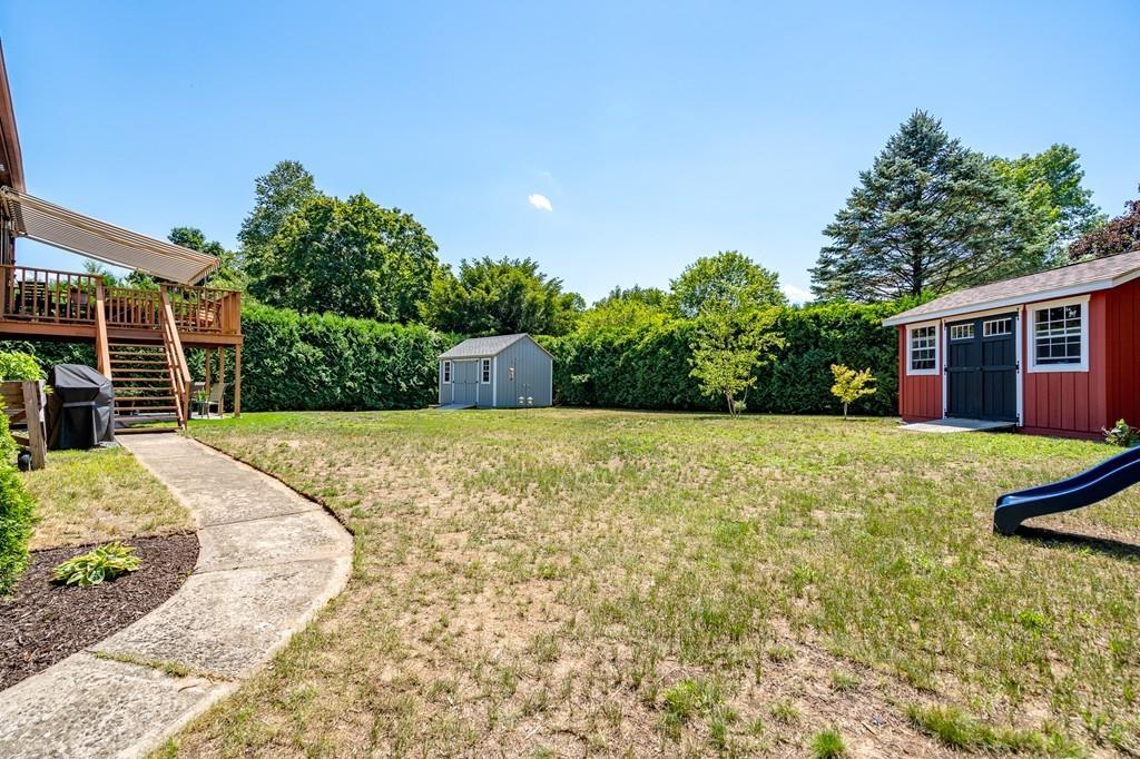12 Robin Road Easthampton, MA 01027 - Photo 27 of 37 Gallery Image 27