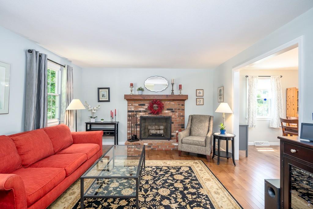 12 Robin Road Easthampton, MA 01027 - Photo 10 of 37 Gallery Image 10