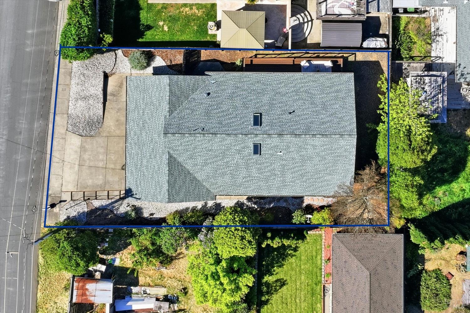 929 Helen Avenue Ukiah, CA 95482 - Photo 36 of 36 an aerial view of a house with a yard