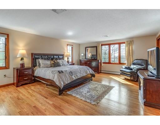 24 Bluejay Road Lynnfield, MA 01940 - Photo 14 of 30 Gallery Image 14