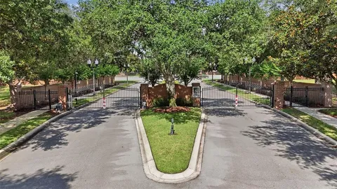 $835,000 | 9902 Nokay Drive, Orlando, FL 32836