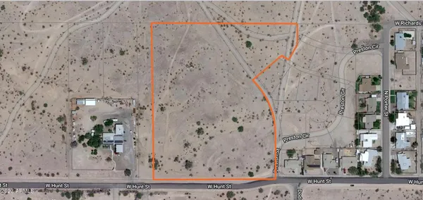 $300,000 | - West Hunt Street, Unit 2, Gila Bend, AZ 85337