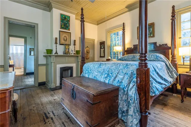 $3,200 | 1111 Bourbon Street, Unit REAR, New Orleans, LA 70116