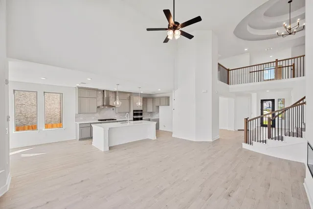 $679,200 | 817 Rock Daisy Trail, Hutto, TX 78634