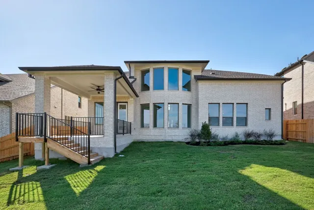 $679,200 | 817 Rock Daisy Trail, Hutto, TX 78634