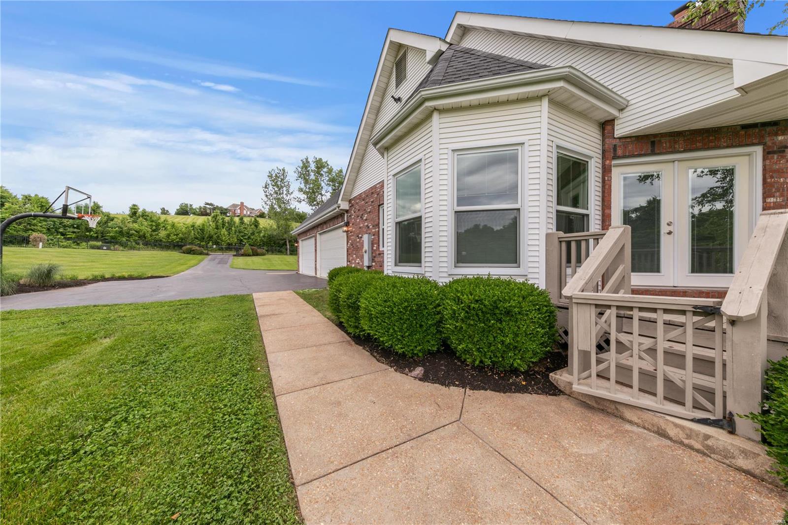 226 Fick Farm Road Chesterfield, MO 63005 - Photo 12 of 77 Gallery Image 12