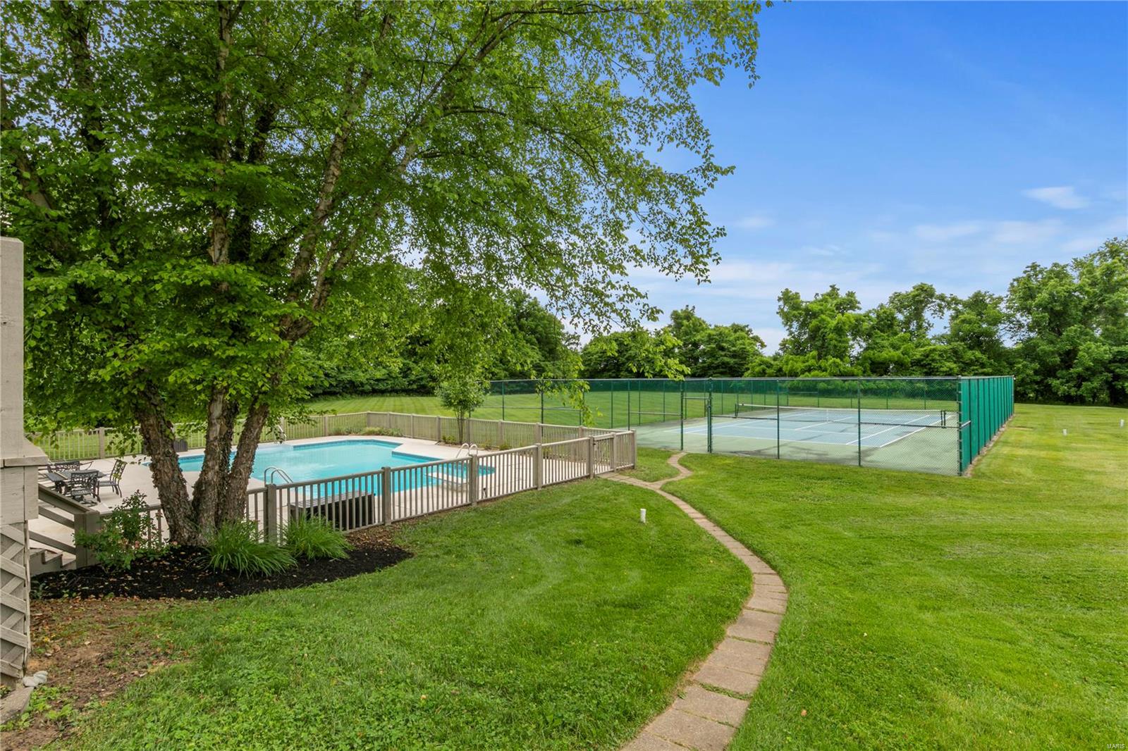 226 Fick Farm Road Chesterfield, MO 63005 - Photo 13 of 77 Gallery Image 13