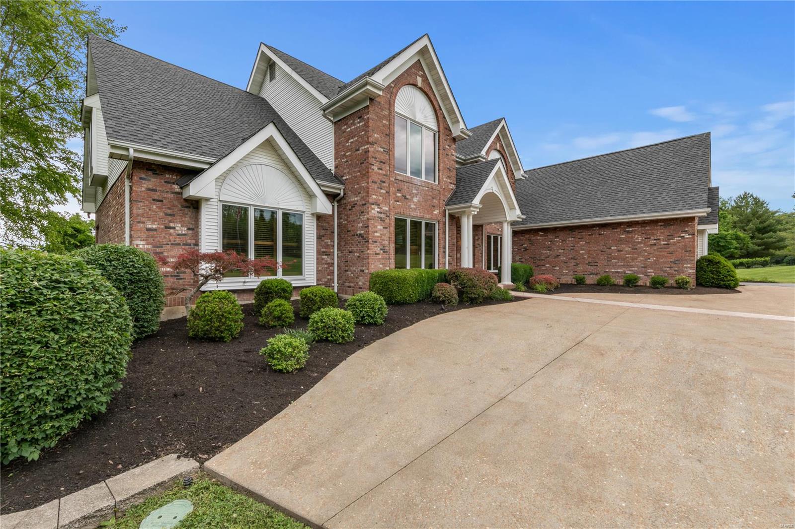 226 Fick Farm Road Chesterfield, MO 63005 - Photo 6 of 77 Gallery Image 6