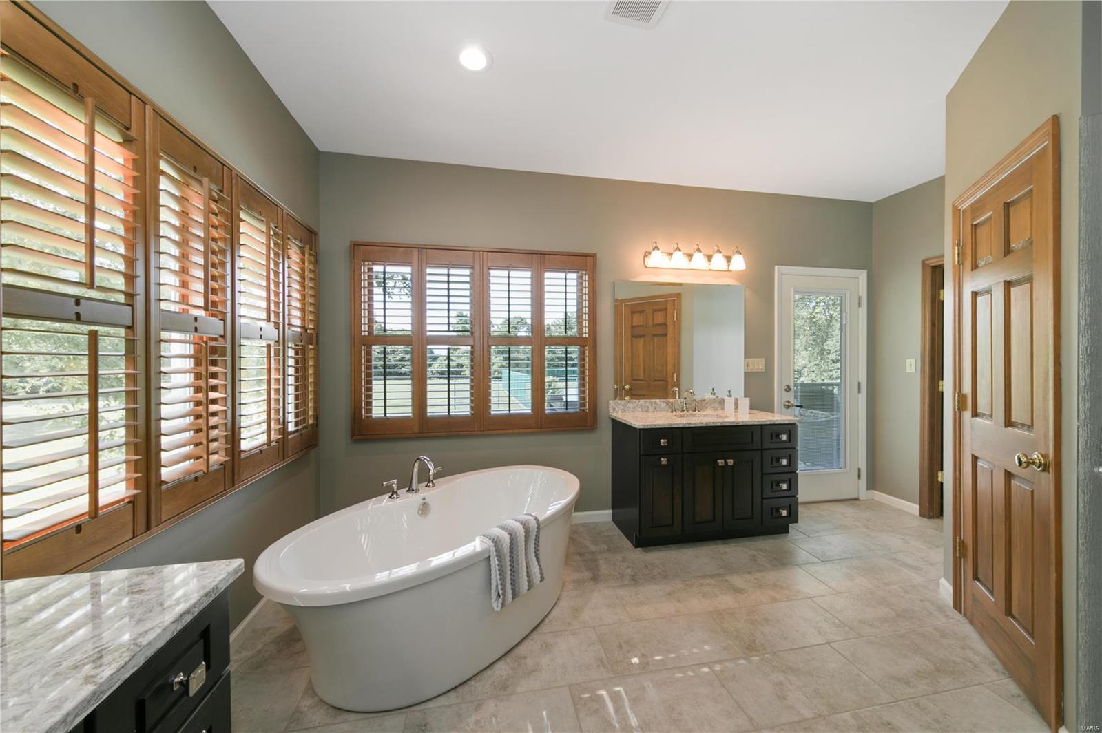226 Fick Farm Road Chesterfield, MO 63005 - Photo 55 of 77 Gallery Image 55