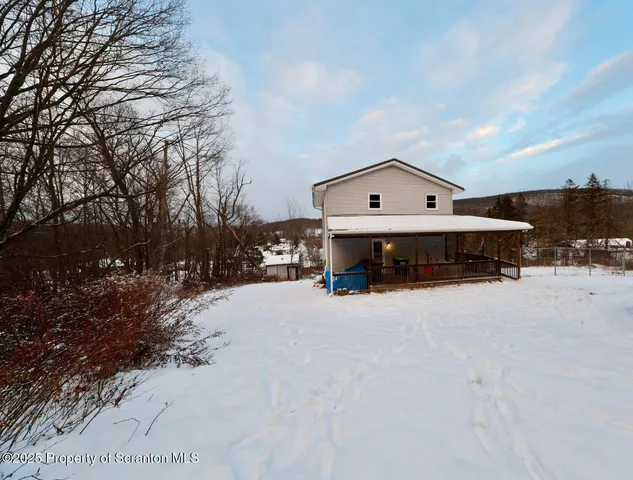 $308,000 | 9 Clayton Lane, Scott Township, PA 18447