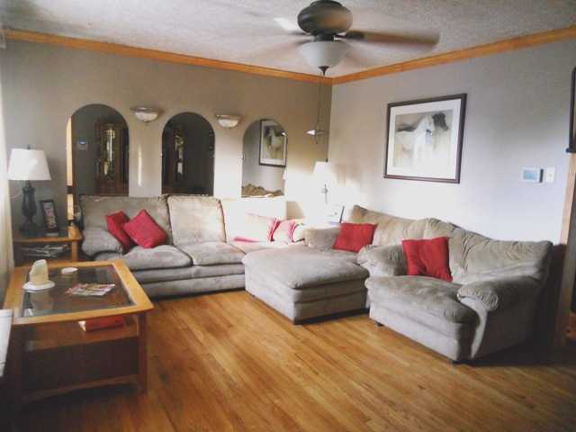 2820 Hillgate Road Columbus, OH 43207 - Photo 3 of 12 Gallery Image 3