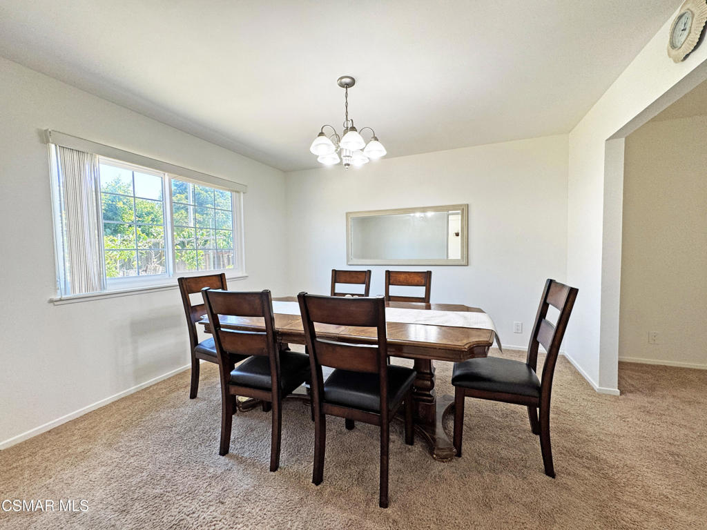 2401 El Portal Way Oxnard, CA 93035 - Photo 11 of 41