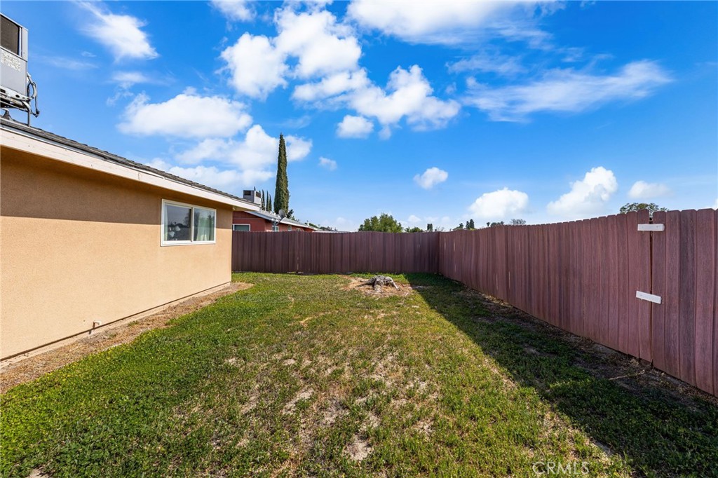 12610 Serrano Drive Yucaipa, CA 92399 - Photo 23 of 29 a view of a backyard