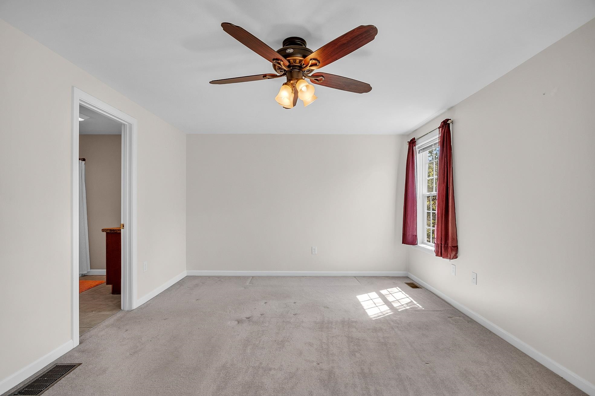 45 Windham Road, Unit D Hudson, NH 03051 - Photo 12 of 31