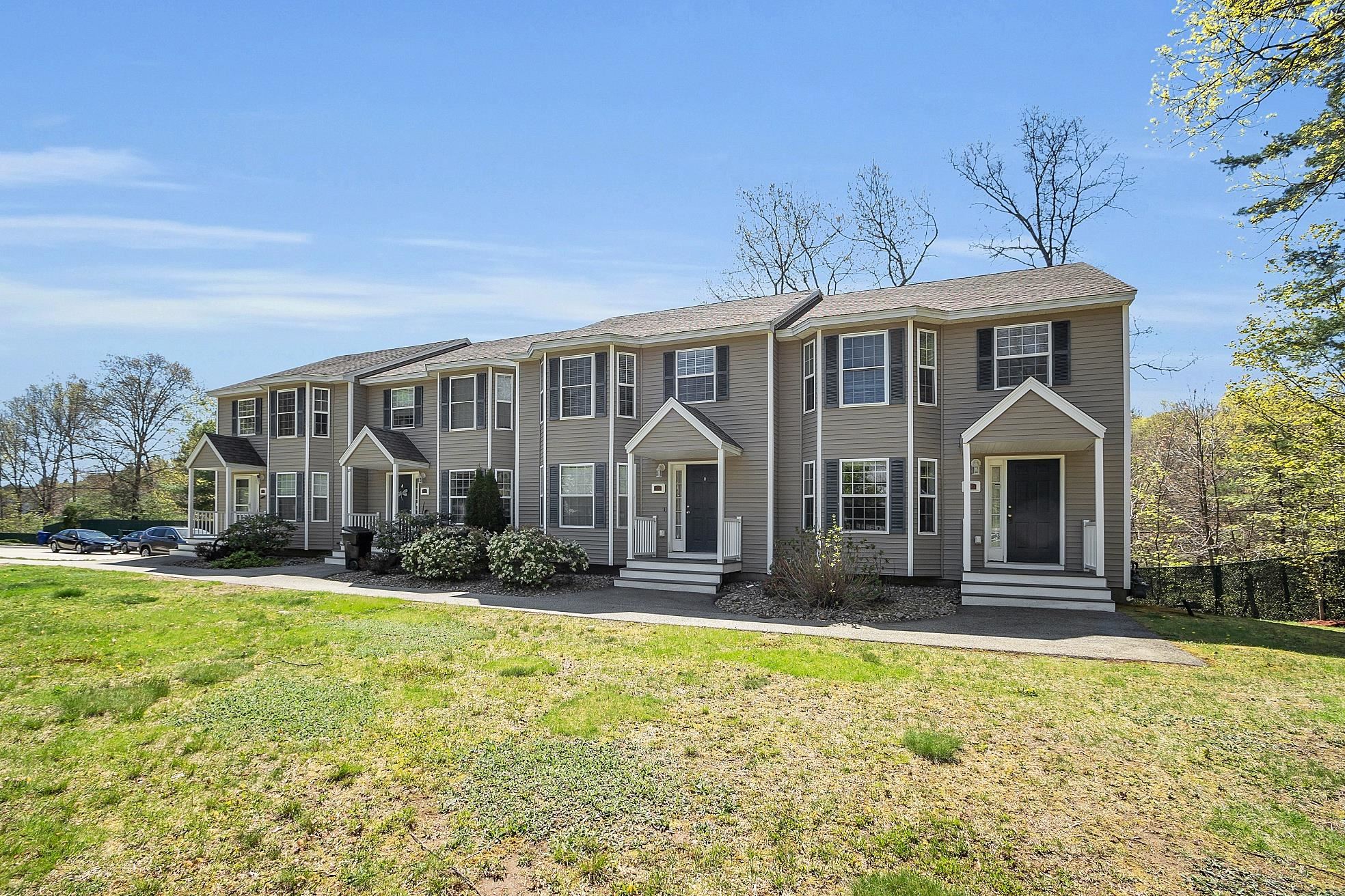 45 Windham Road, Unit D Hudson, NH 03051 - Photo 13 of 31