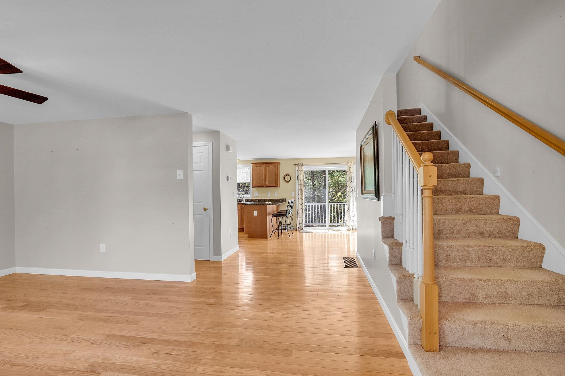 45 Windham Road, Unit D Hudson, NH 03051 - Photo 18 of 31