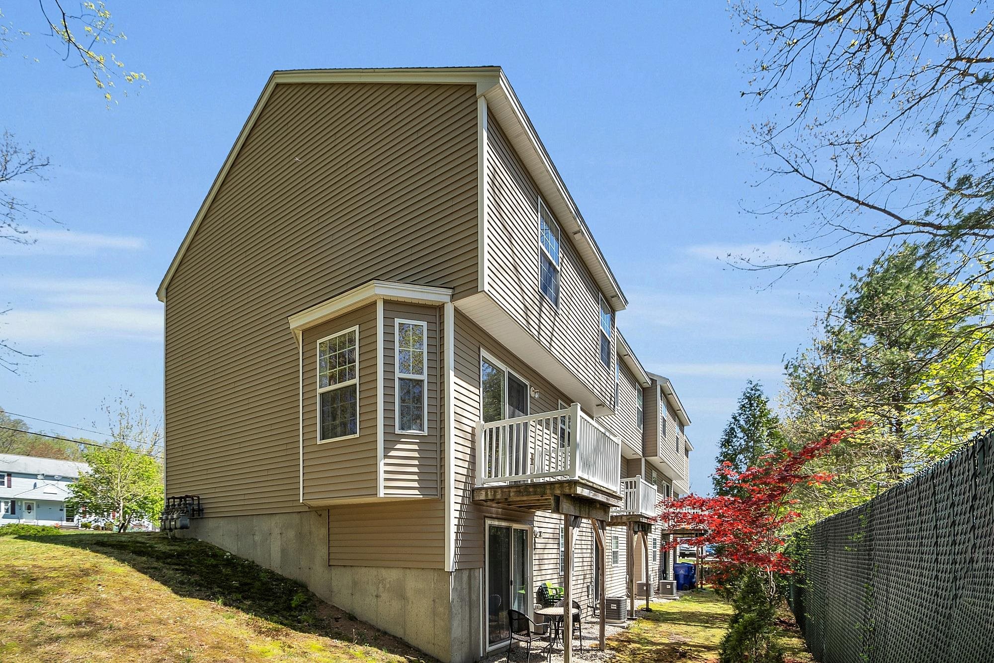 45 Windham Road, Unit D Hudson, NH 03051 - Photo 21 of 31