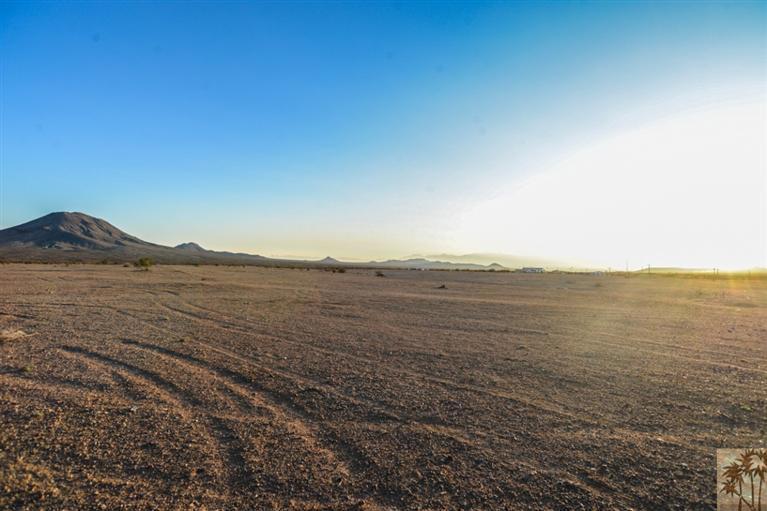Stoddard Wells Road Apple Valley, CA 92307 - Photo 4 of 9 Additional Photo