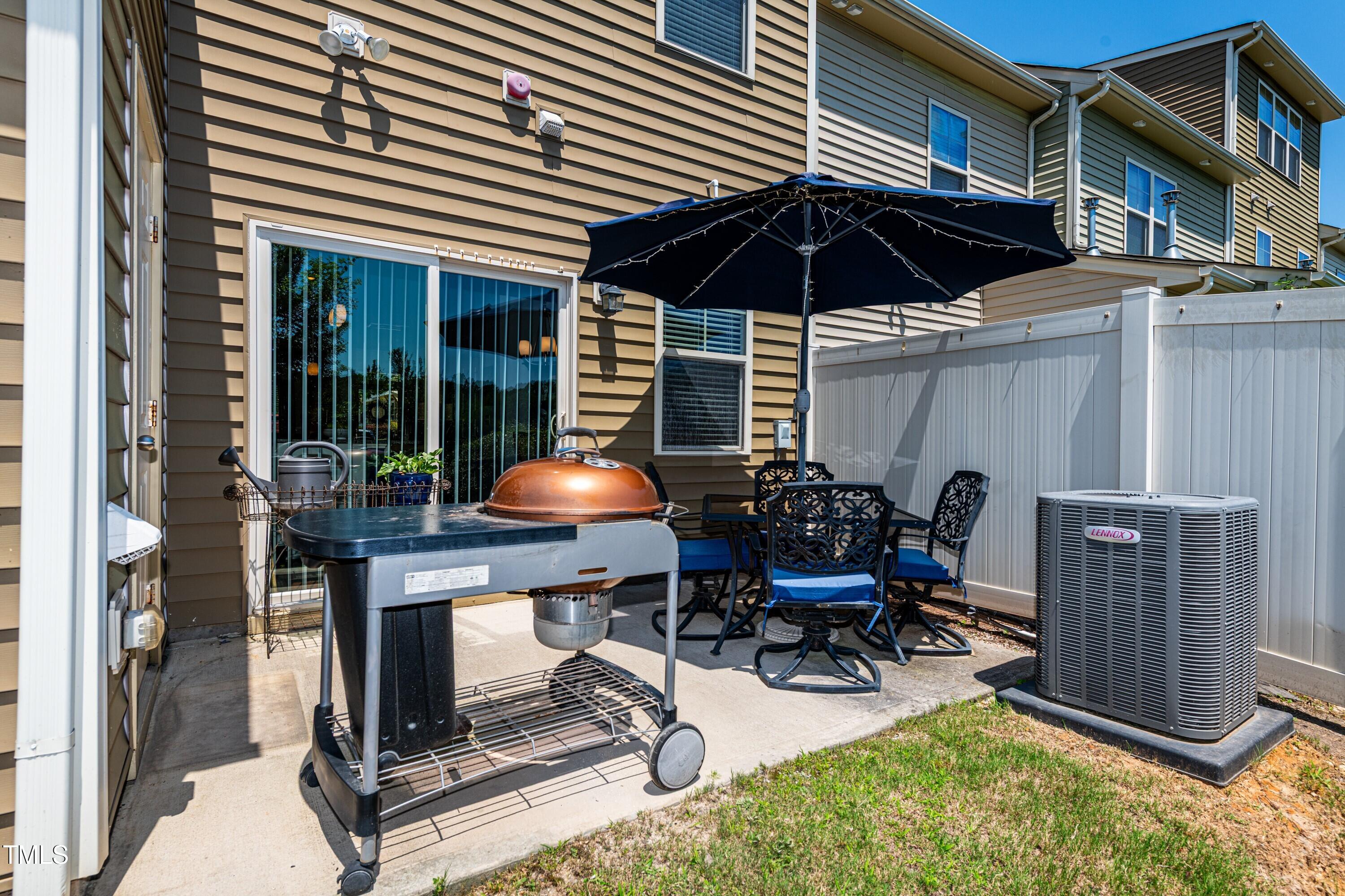 7809 Lillyhurst Drive Raleigh, NC 27612 - Photo 30 of 35