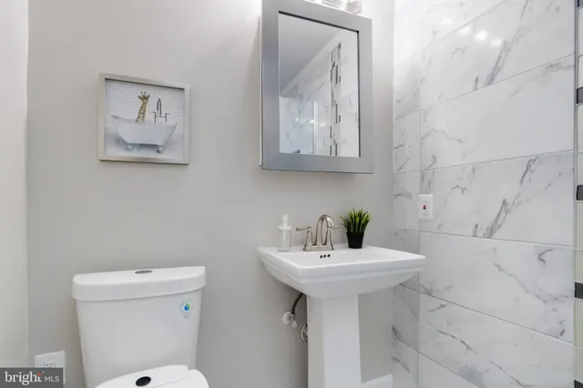 $175,000 | 2202 Prentiss Place, Baltimore, MD 21205